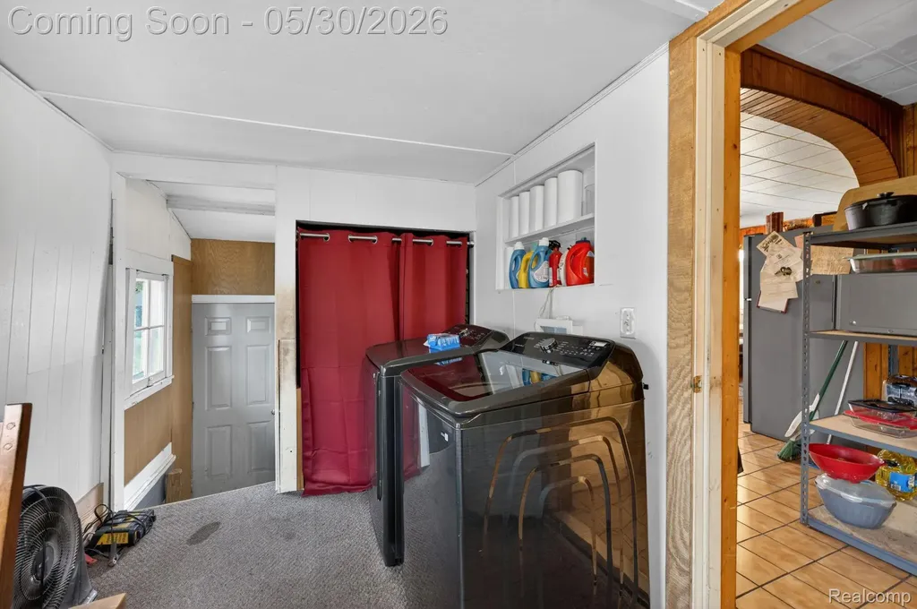 304 W Ridge Street Owosso City MI 48867