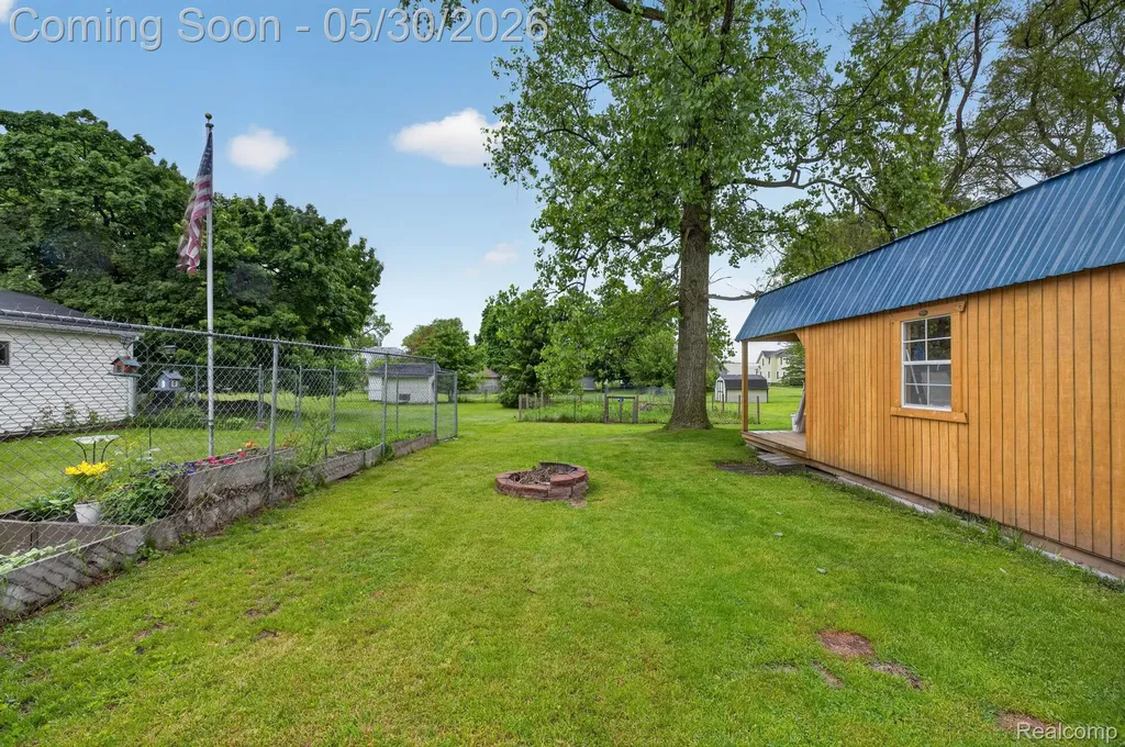 304 W Ridge Street Owosso City MI 48867
