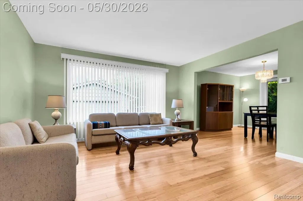 29100 Creek Bend Drive Farmington Hills City MI 48331