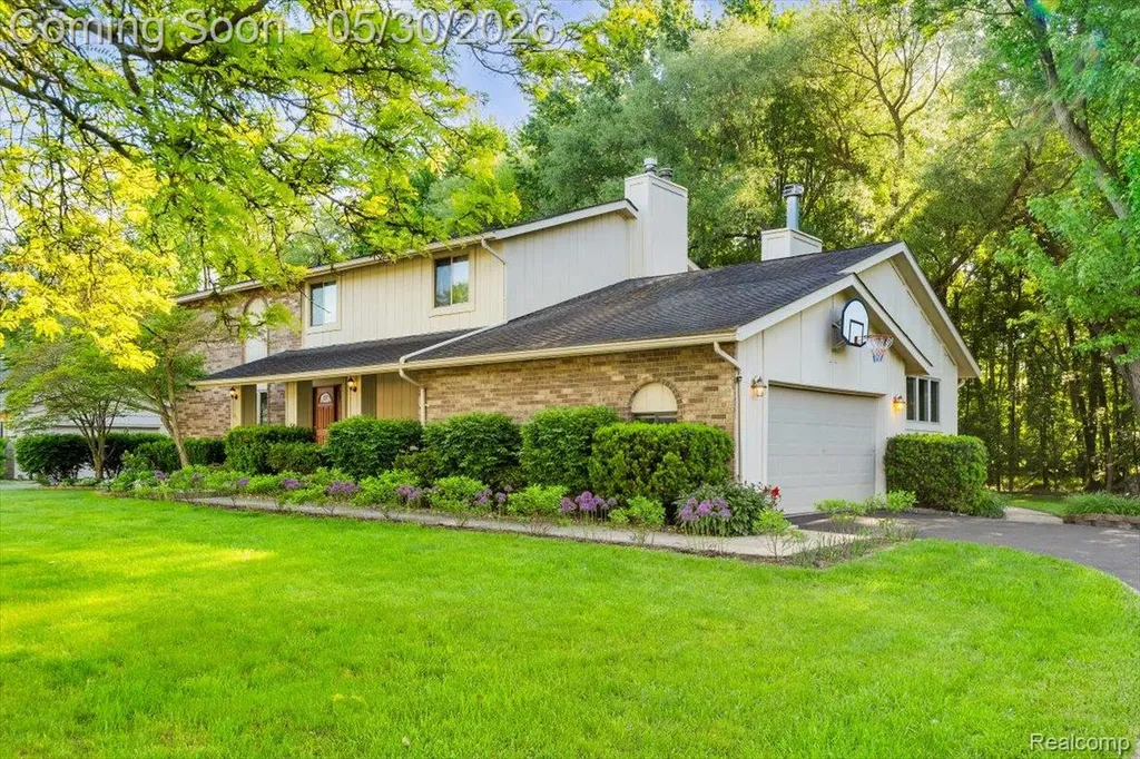 29100 Creek Bend Drive Farmington Hills City MI 48331