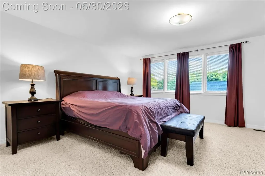 29100 Creek Bend Drive Farmington Hills City MI 48331