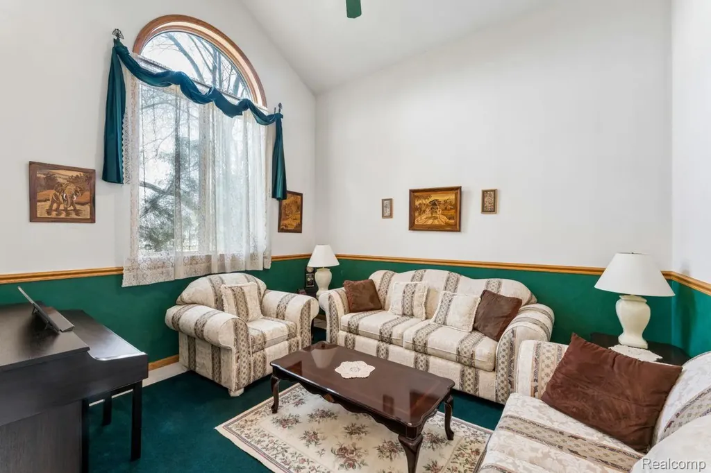 6476 Stonebrook Lane Flint Charter Township MI 48433