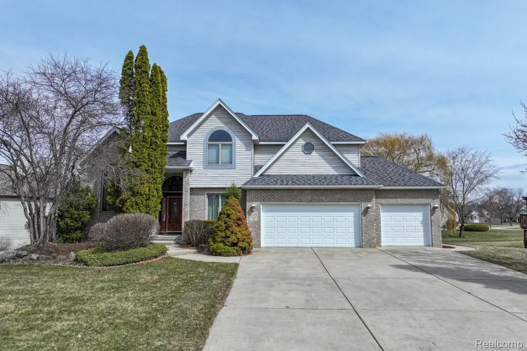 6476 Stonebrook Lane Flint Charter Township MI 48433