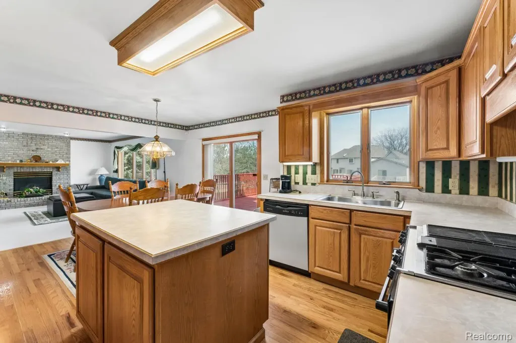 6476 Stonebrook Lane Flint Charter Township MI 48433