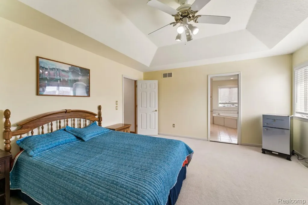 6476 Stonebrook Lane Flint Charter Township MI 48433