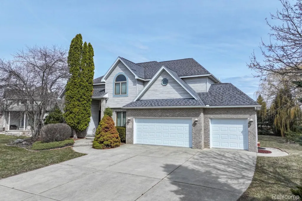 6476 Stonebrook Lane Flint Charter Township MI 48433
