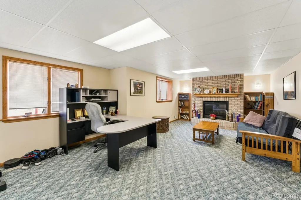 6476 Stonebrook Lane Flint Charter Township MI 48433