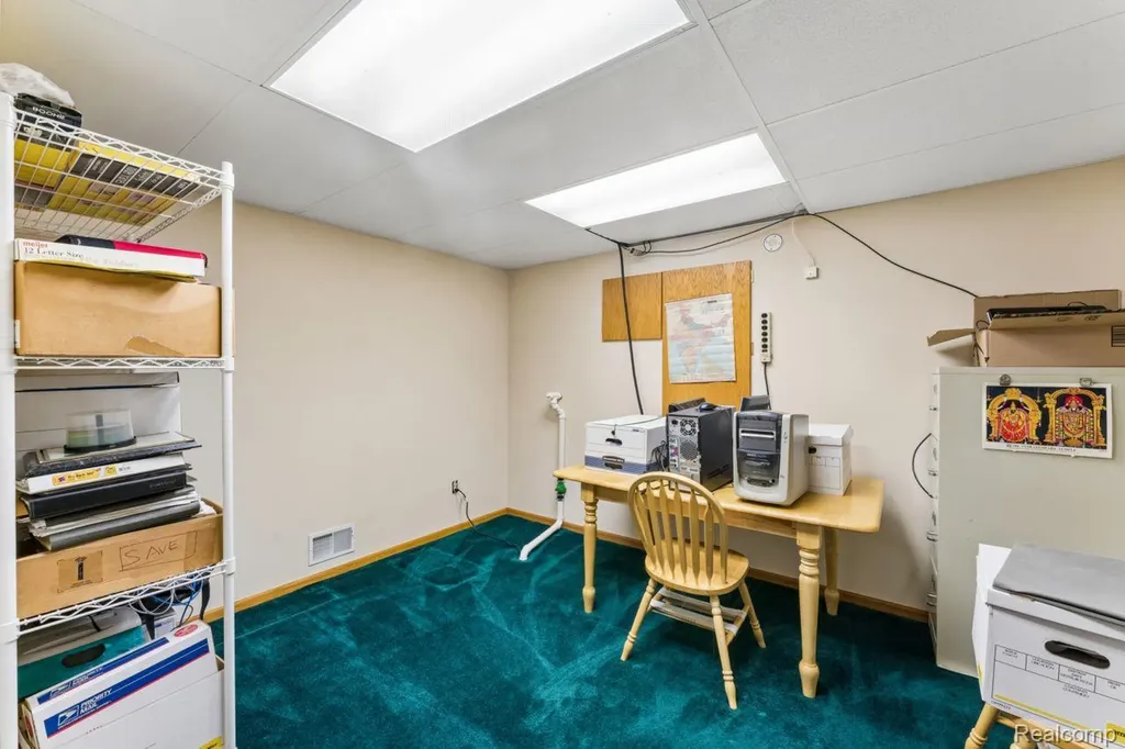 6476 Stonebrook Lane Flint Charter Township MI 48433