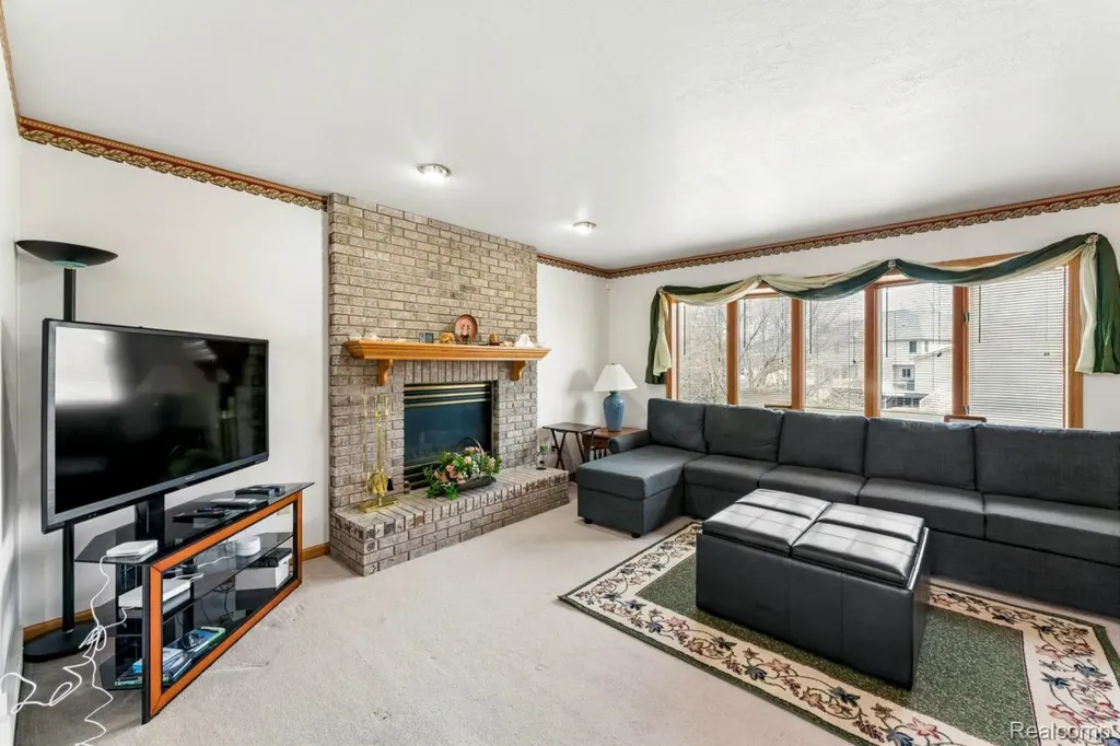 6476 Stonebrook Lane Flint Charter Township MI 48433