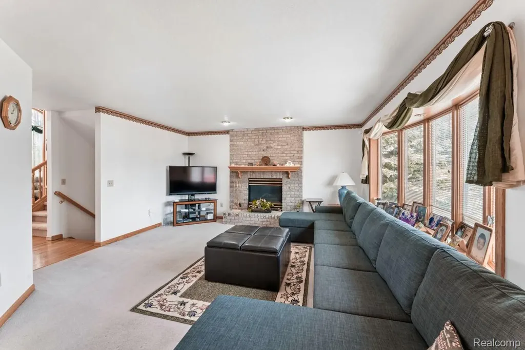 6476 Stonebrook Lane Flint Charter Township MI 48433