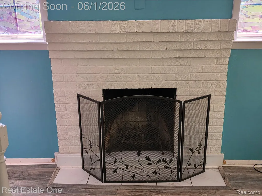 5607 Loveland Street West Bloomfield Charter Township MI 48322