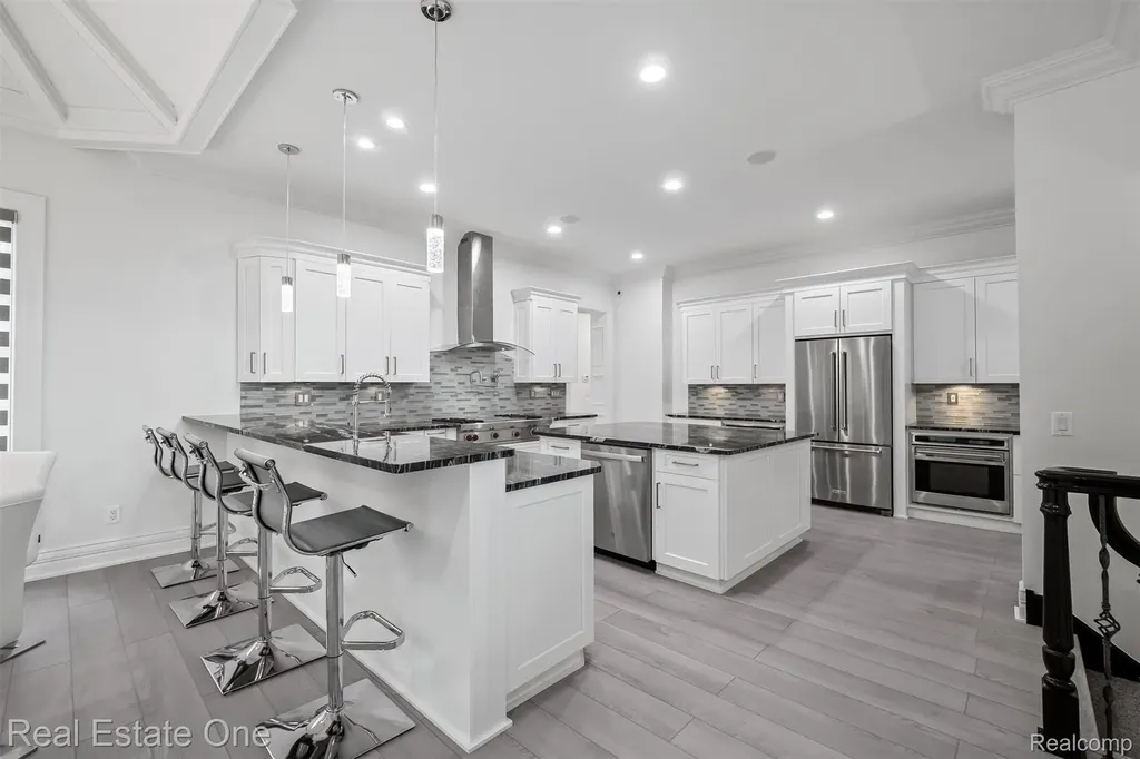 1343 Orchard Ridge Road Bloomfield Hills City MI 48304