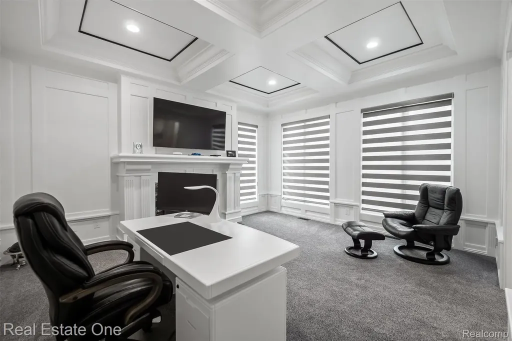 1343 Orchard Ridge Road Bloomfield Hills City MI 48304