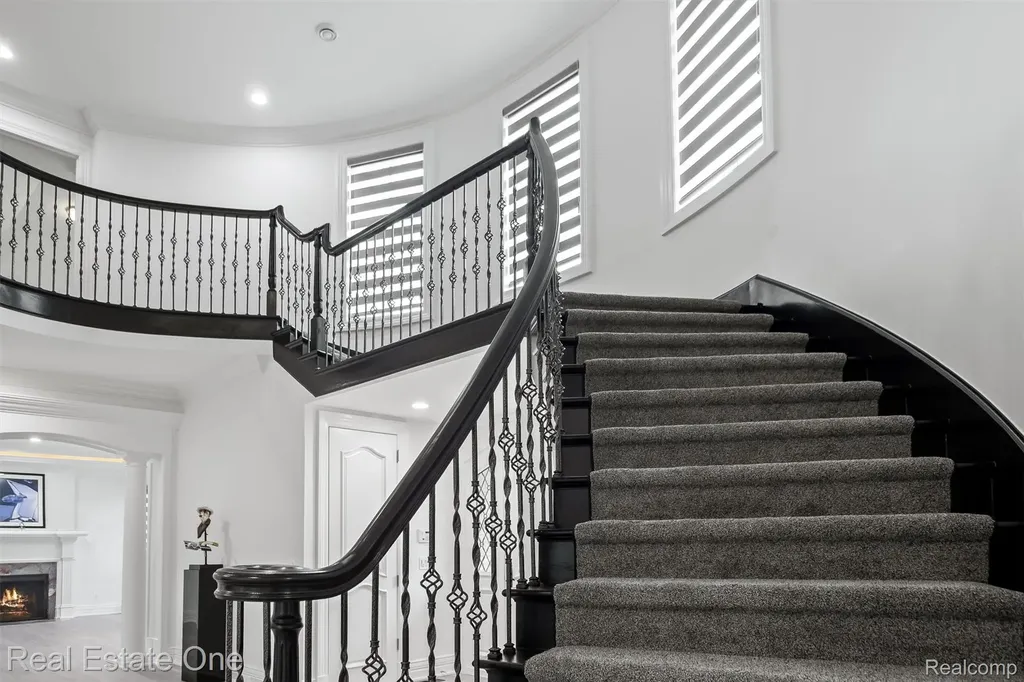 1343 Orchard Ridge Road Bloomfield Hills City MI 48304