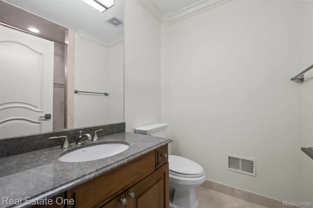 1343 Orchard Ridge Road Bloomfield Hills City MI 48304