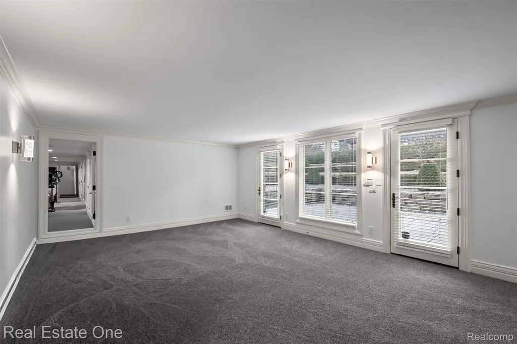 1343 Orchard Ridge Road Bloomfield Hills City MI 48304