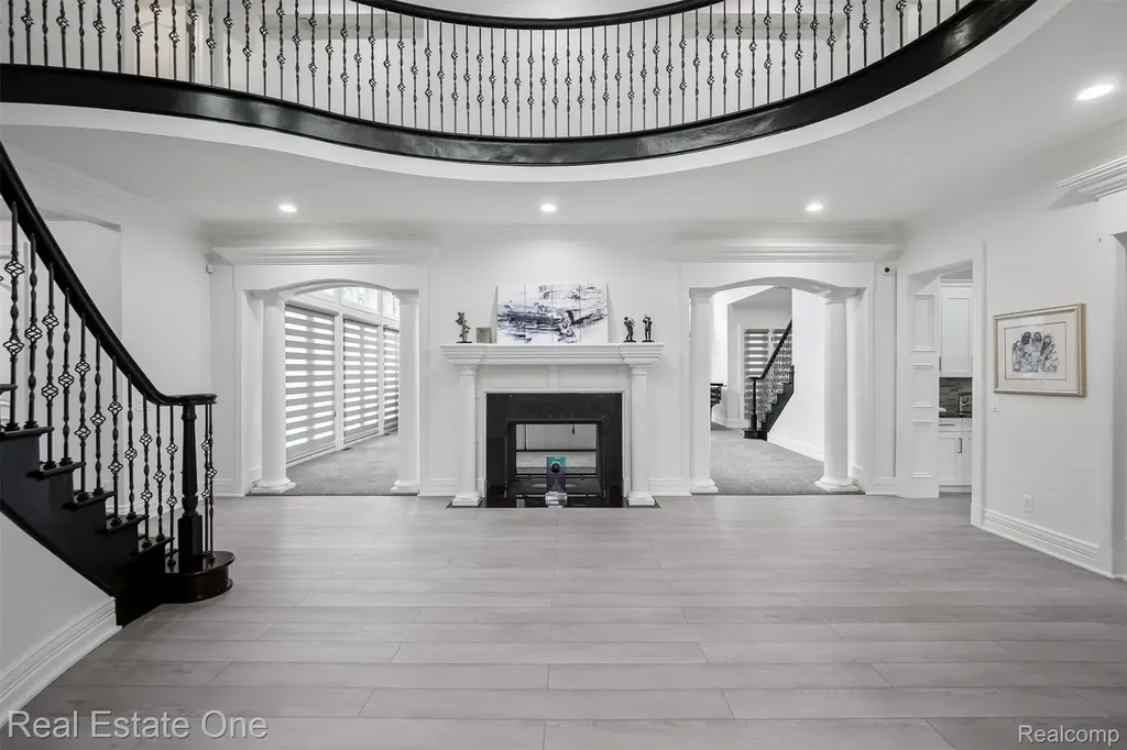 1343 Orchard Ridge Road Bloomfield Hills City MI 48304