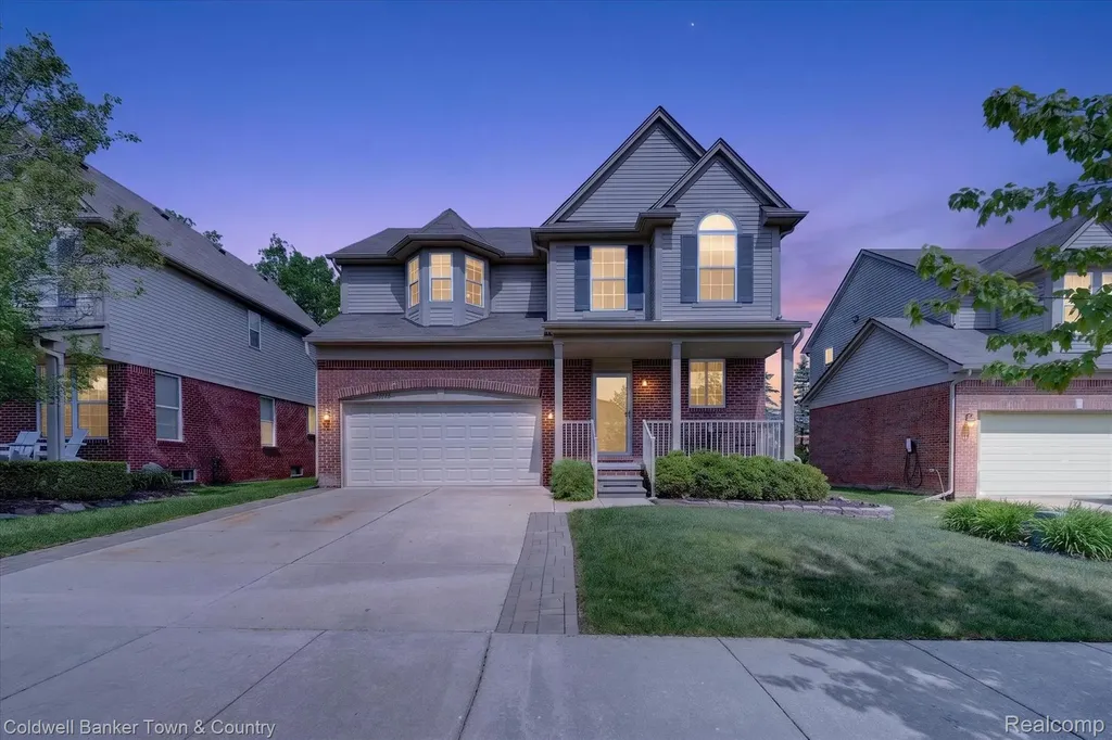 28294 Cottage Lane Lyon Charter Township MI 48165