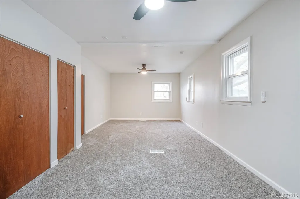5961 Marvin Street Taylor City MI 48180