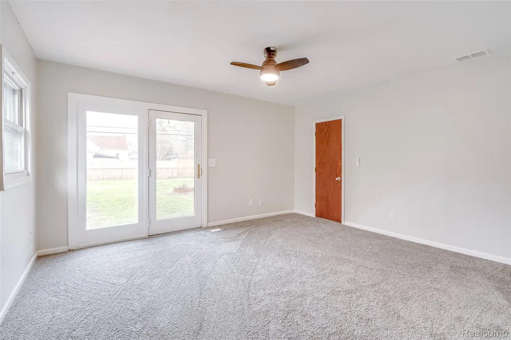 5961 Marvin Street Taylor City MI 48180