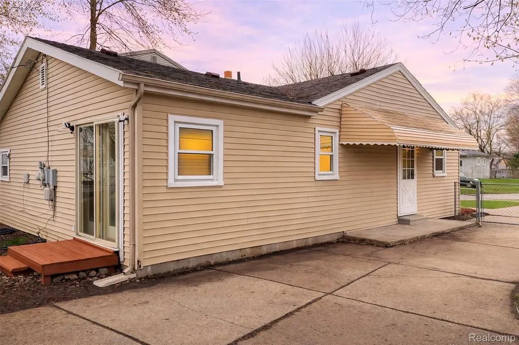 5961 Marvin Street Taylor City MI 48180