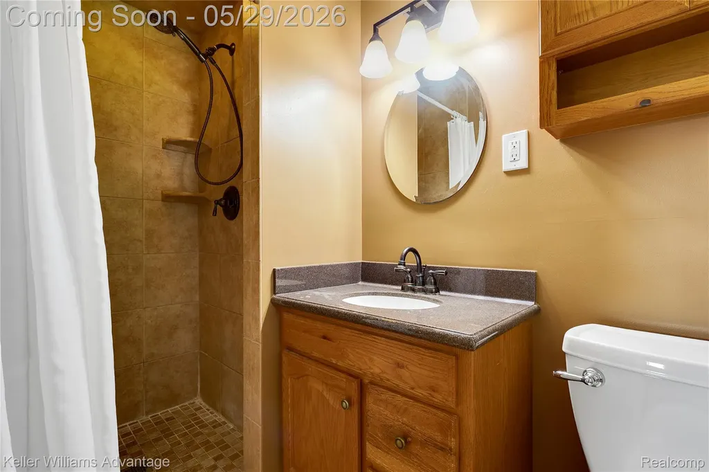 15566 Liverpool Street Livonia City MI 48154