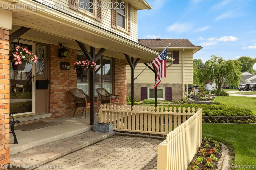 15566 Liverpool Street Livonia City MI 48154