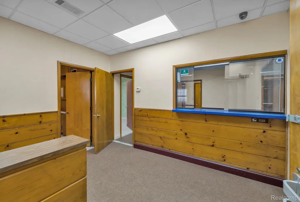 18311 - 18327 W Warren Avenue Detroit City MI 48228