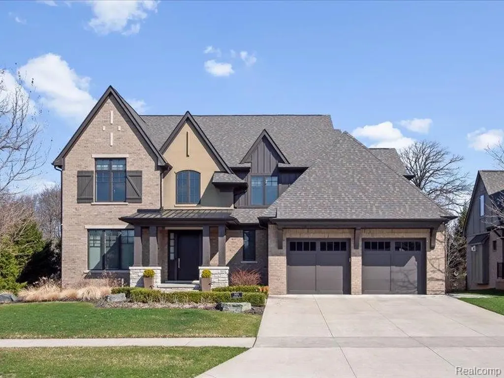3824 Poppleton Court Troy City MI 48084