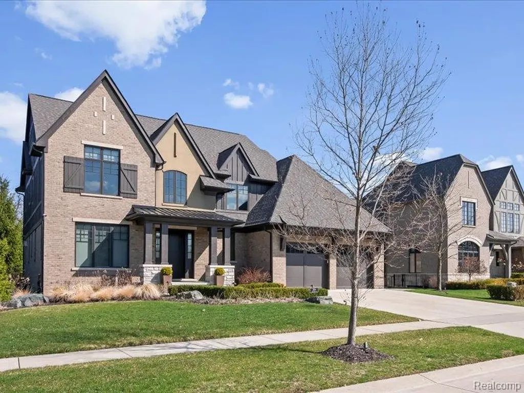 3824 Poppleton Court Troy City MI 48084