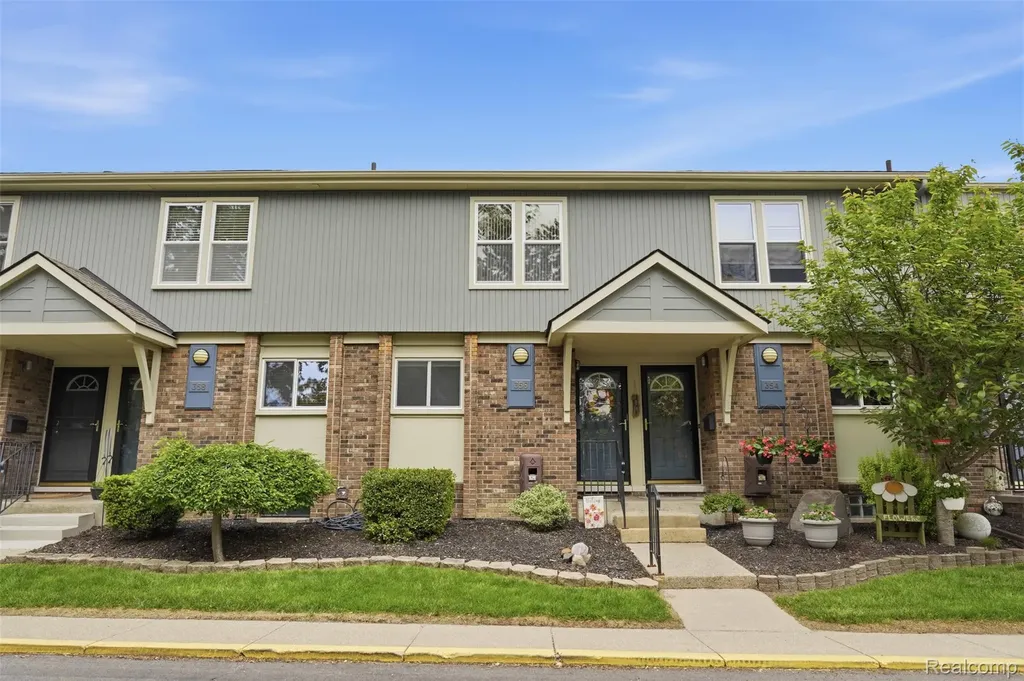 356 Hartman Lane Saline City MI 48176