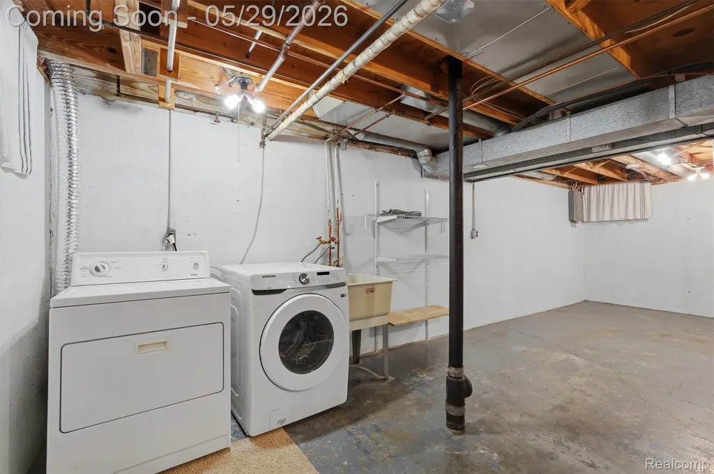 356 Hartman Lane Saline City MI 48176