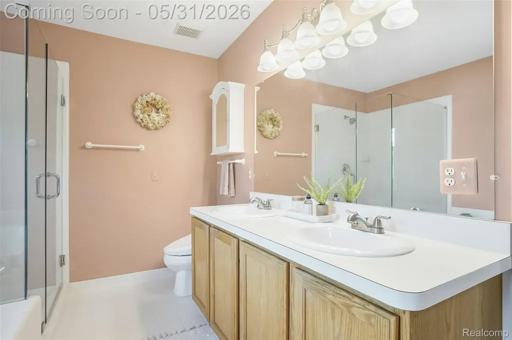 1170 Arabian Court South Lyon City MI 48178