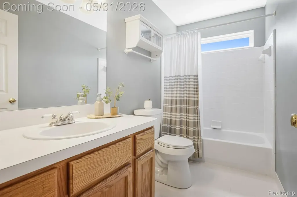 1170 Arabian Court South Lyon City MI 48178