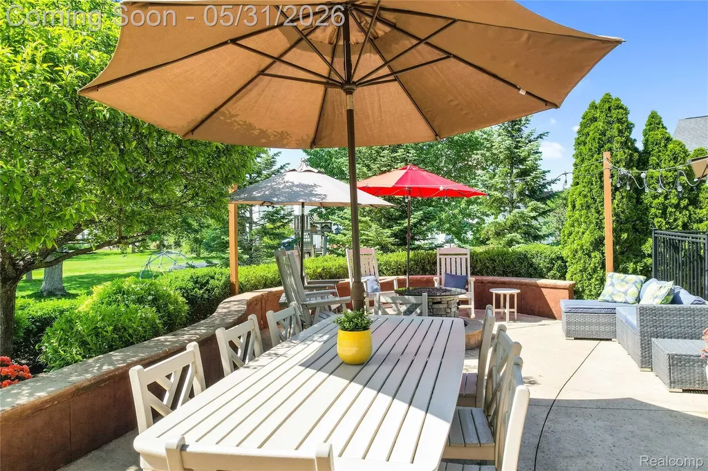 1170 Arabian Court South Lyon City MI 48178