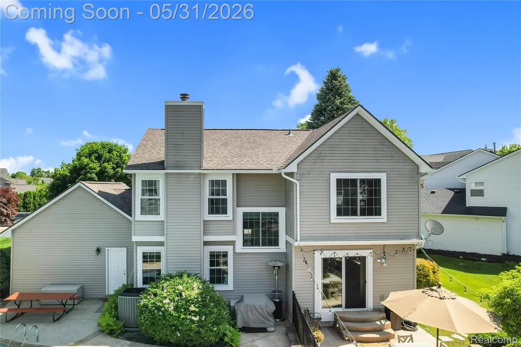 1170 Arabian Court South Lyon City MI 48178