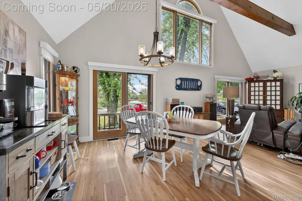1280 Petts Road Fenton Charter Township MI 48430