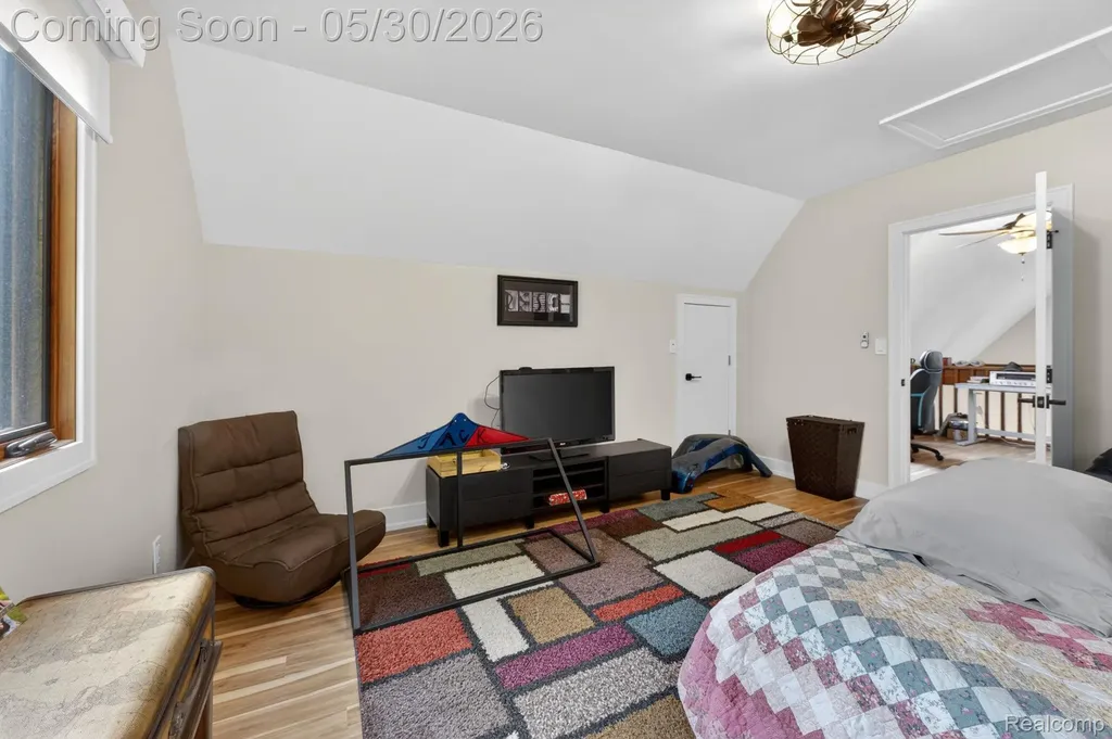 1280 Petts Road Fenton Charter Township MI 48430