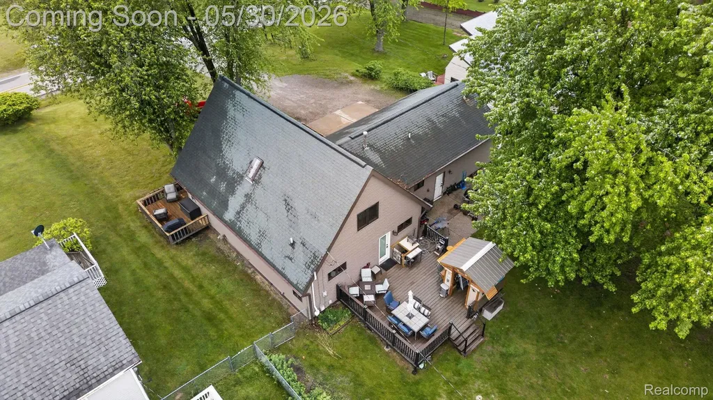 1280 Petts Road Fenton Charter Township MI 48430