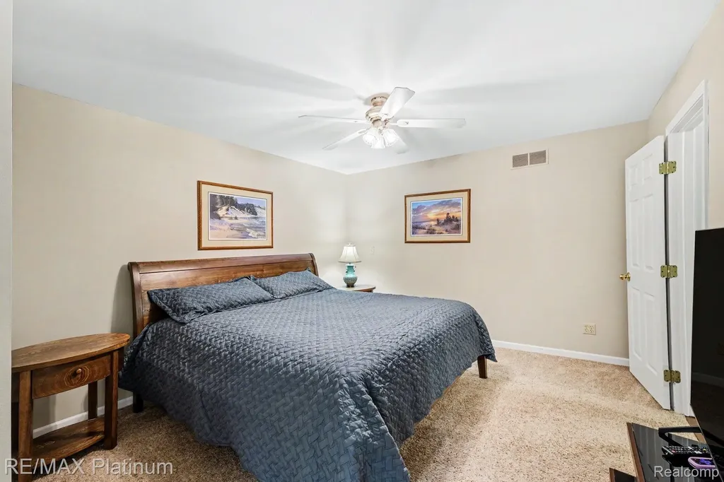 535 Wolfe Road Groveland Township MI 48462