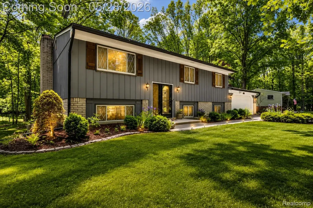 25136 Westmoreland Drive Farmington Hills City MI 48336