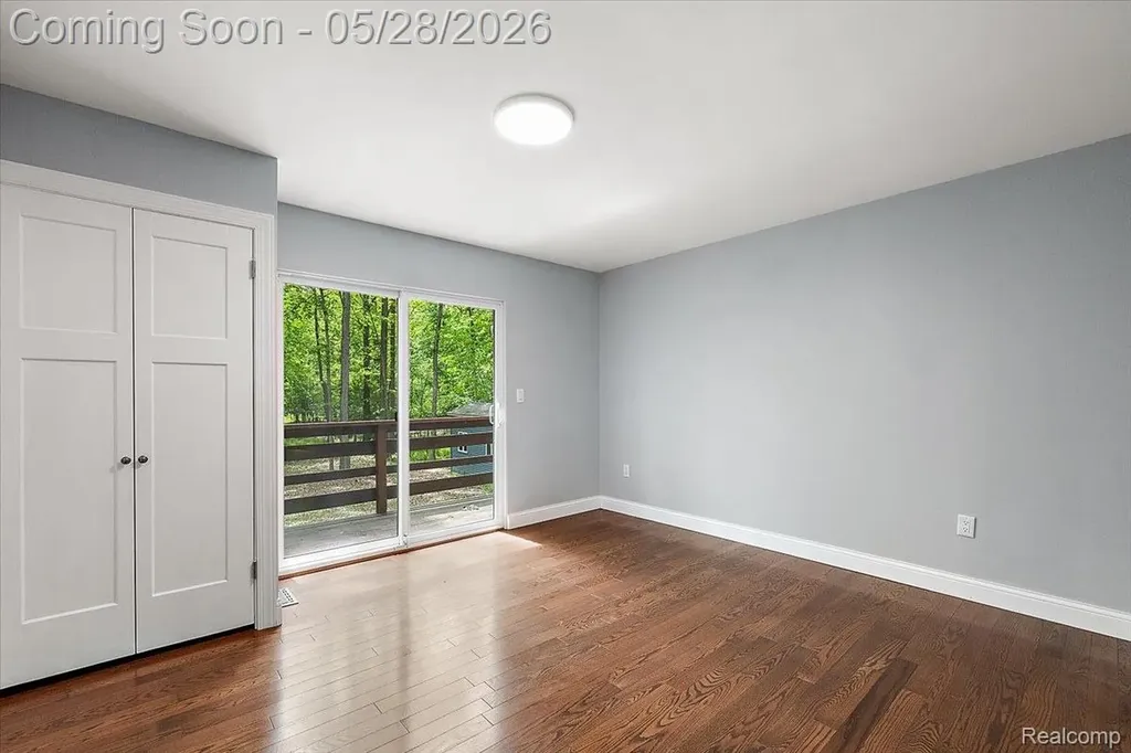 25136 Westmoreland Drive Farmington Hills City MI 48336