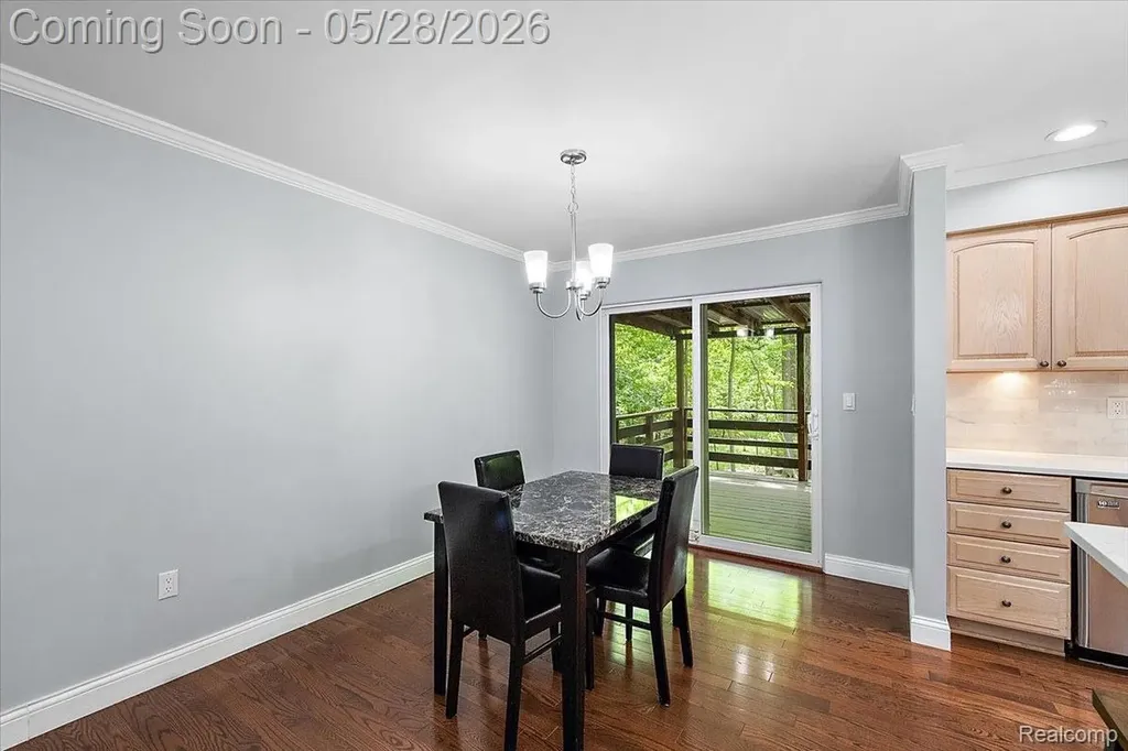 25136 Westmoreland Drive Farmington Hills City MI 48336