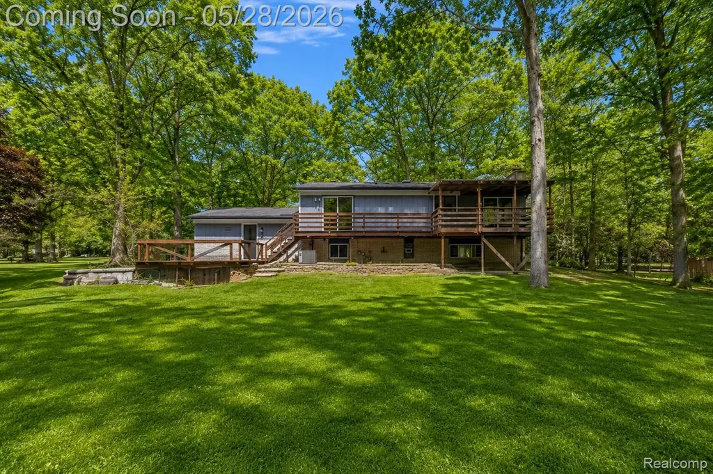 25136 Westmoreland Drive Farmington Hills City MI 48336