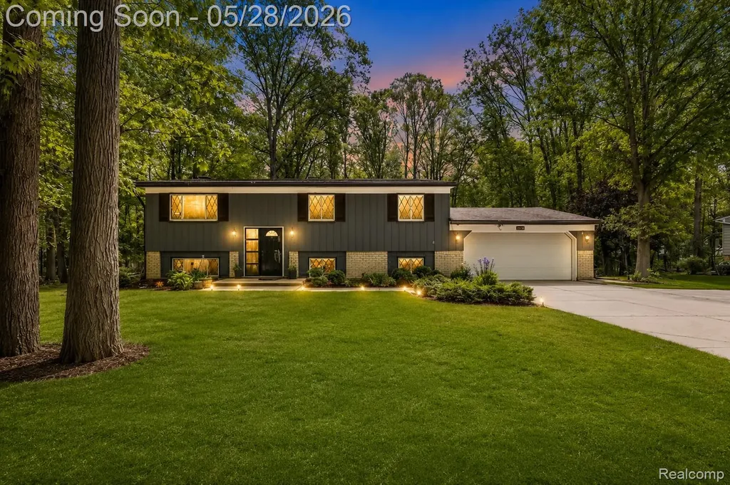 25136 Westmoreland Drive Farmington Hills City MI 48336