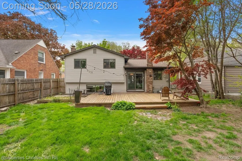 612 Royal Avenue Royal Oak City MI 48073