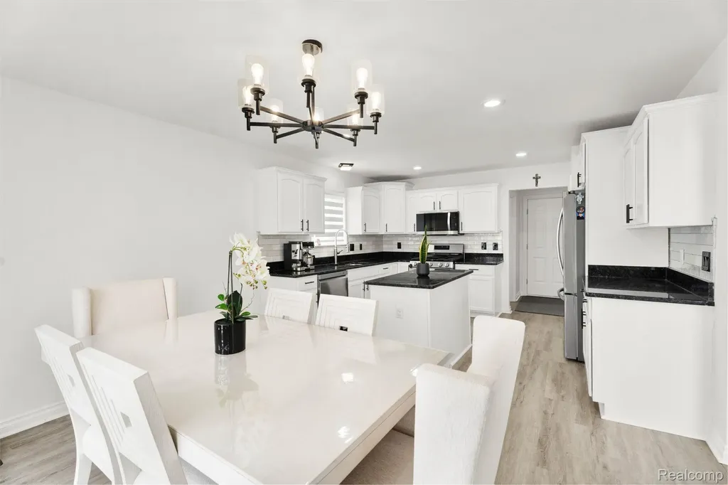 21196 Oak Ridge Drive Clinton Charter Township MI 48036