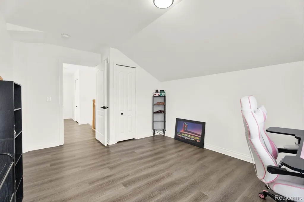 21196 Oak Ridge Drive Clinton Charter Township MI 48036
