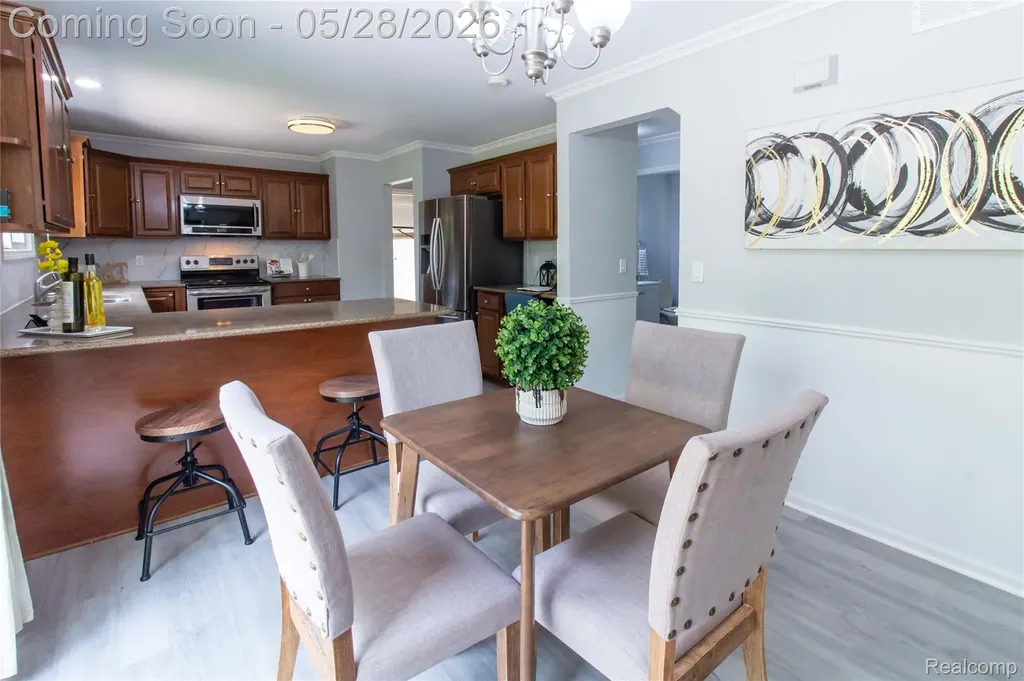 6910 Leytonstone Boulevard West Bloomfield Charter Township MI 48322