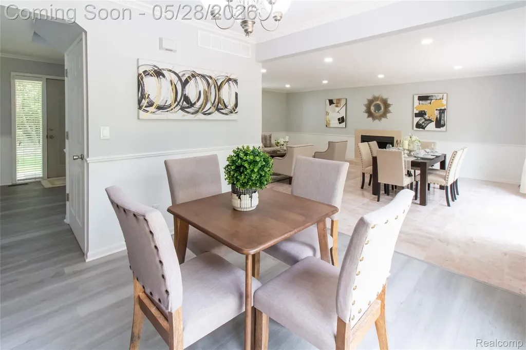 6910 Leytonstone Boulevard West Bloomfield Charter Township MI 48322